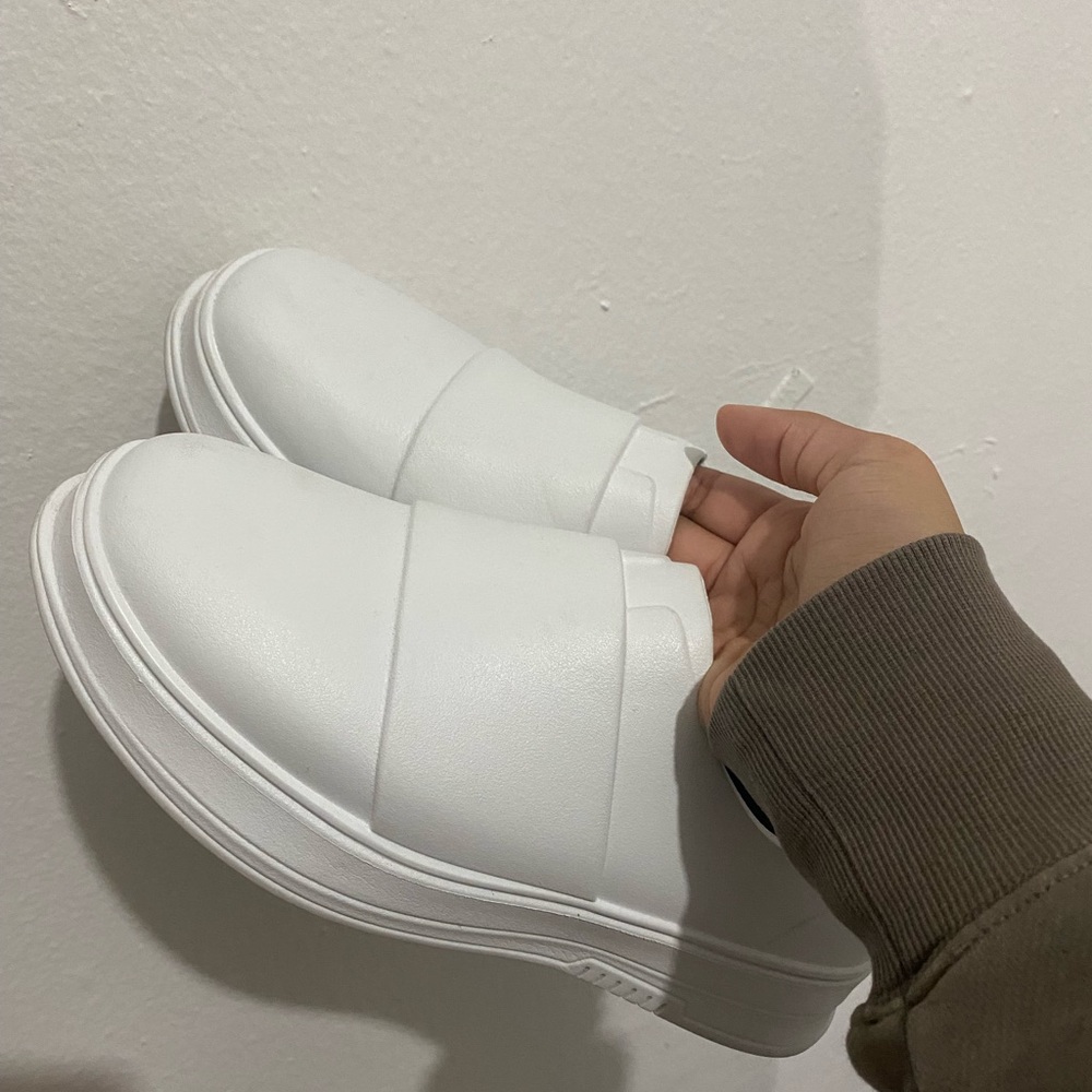 Gales Nursing Shoe
